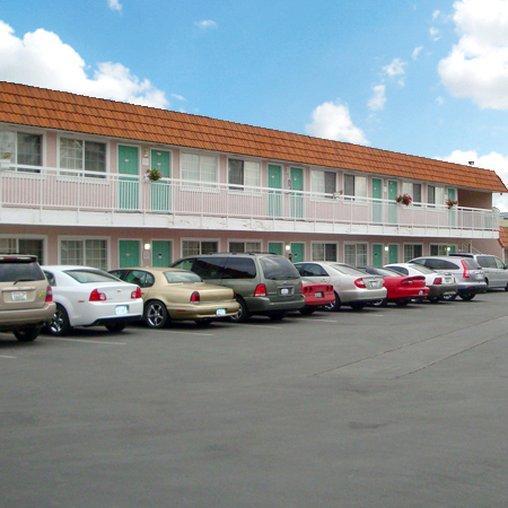 Hollister Inn מראה חיצוני תמונה